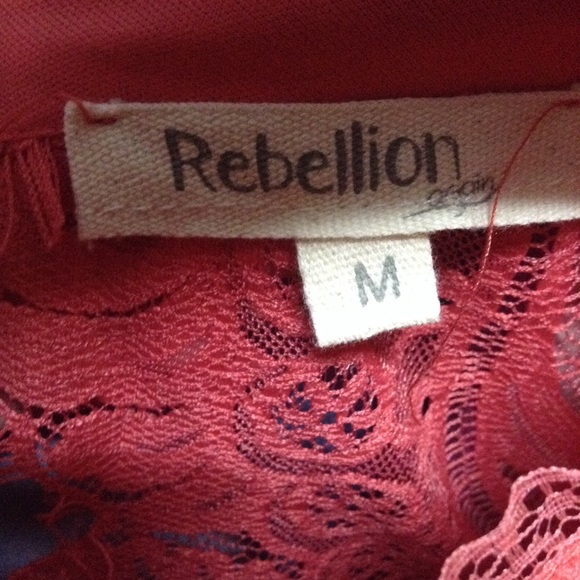 Pink dress - Picture 3 of 3